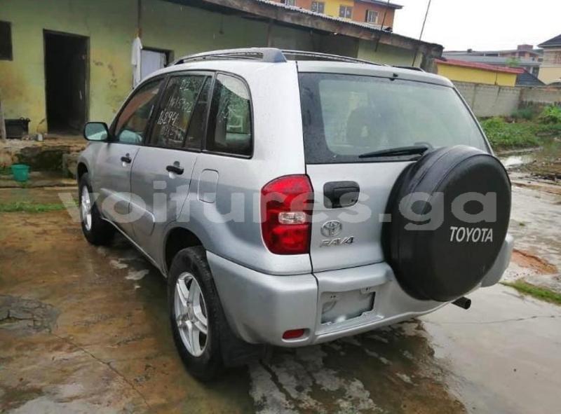 Big with watermark toyota rav4 estuaire libreville 7520