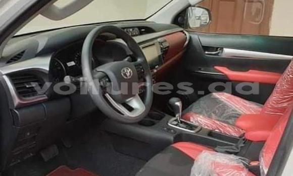 Acheter Occasion Voiture Toyota Hilux Blanc à Libreville, Estuaire Acheter Occasion Voiture Toyota Hilux Blanc à Libreville, Estuaire