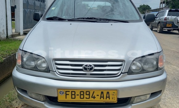Buy Used Toyota Picnic Silver Car in Libreville in Estuary Buy Used Toyota Picnic Silver Car in Libreville in Estuary
