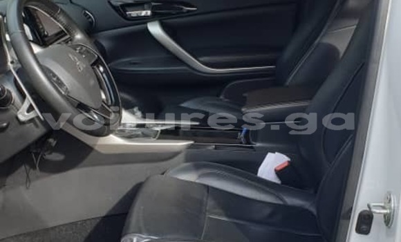 Buy Used Mitsubishi Eclipse Cross White Car in Libreville in Estuary Buy Used Mitsubishi Eclipse Cross White Car in Libreville in Estuary