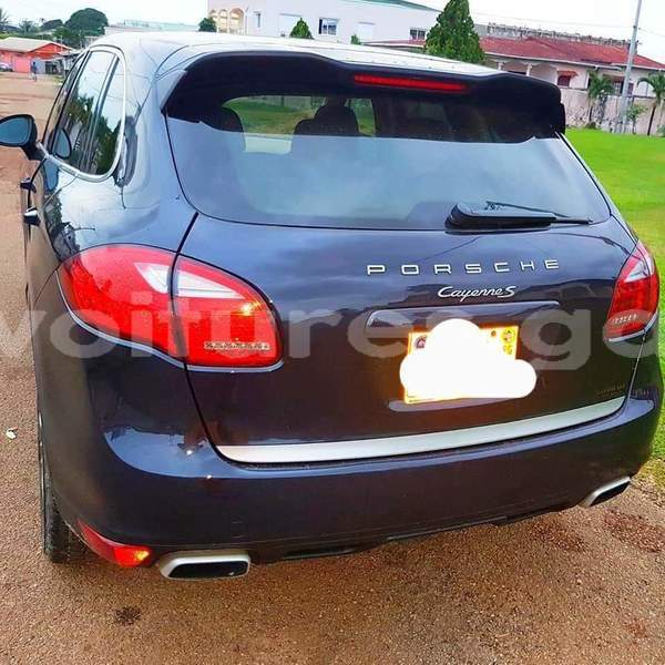 Big with watermark porsche cayenne estuaire libreville 7530