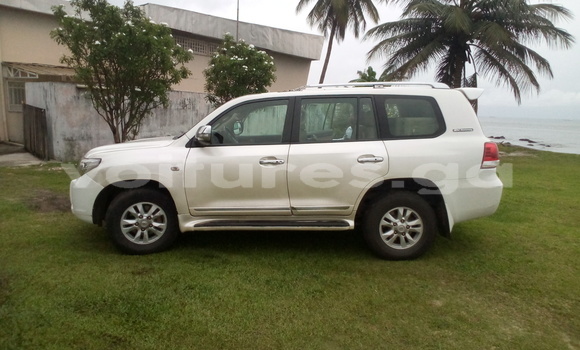 Acheter Occasion Voiture Toyota Land Cruiser Blanc à Libreville, Estuaire Acheter Occasion Voiture Toyota Land Cruiser Blanc à Libreville, Estuaire
