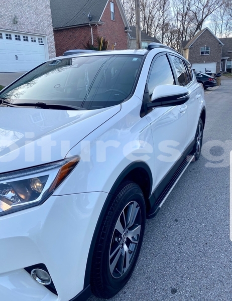 Big with watermark toyota rav4 ogooue lolo lastoursville 7535