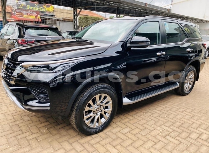 Big with watermark toyota hilux surf estuaire libreville 7536