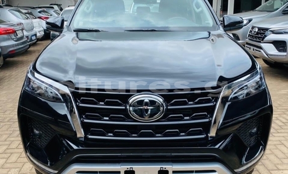 Acheter Occasion Voiture Toyota Hilux Surf Noir à Libreville, Estuaire Acheter Occasion Voiture Toyota Hilux Surf Noir à Libreville, Estuaire