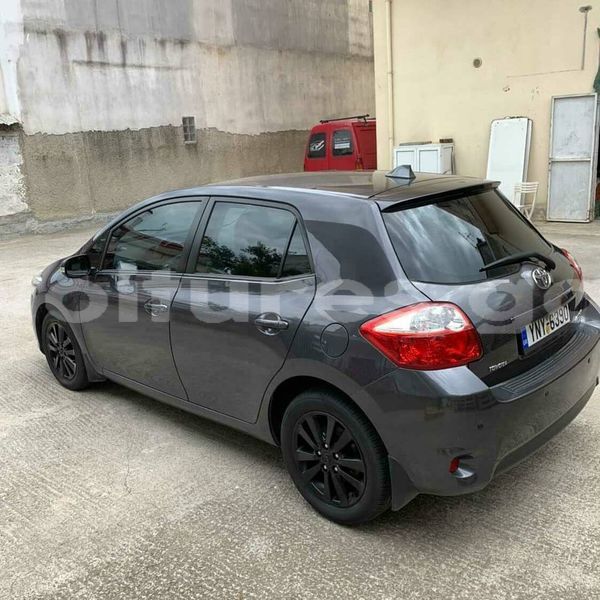 Big with watermark toyota auris estuaire libreville 7543