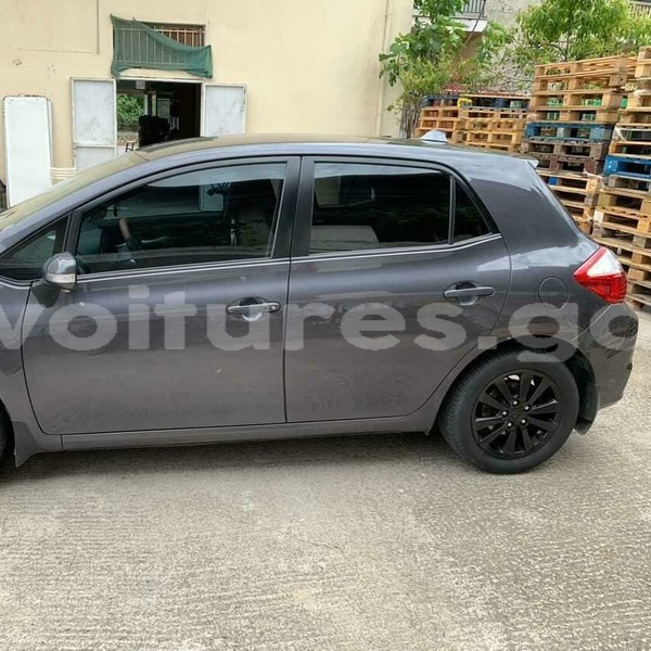 Big with watermark toyota auris estuaire libreville 7543