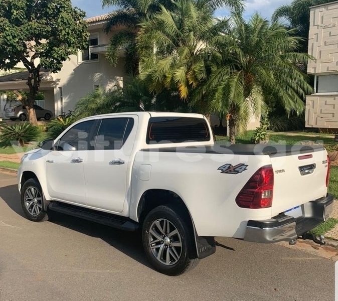 Big with watermark toyota hilux estuaire libreville 7544