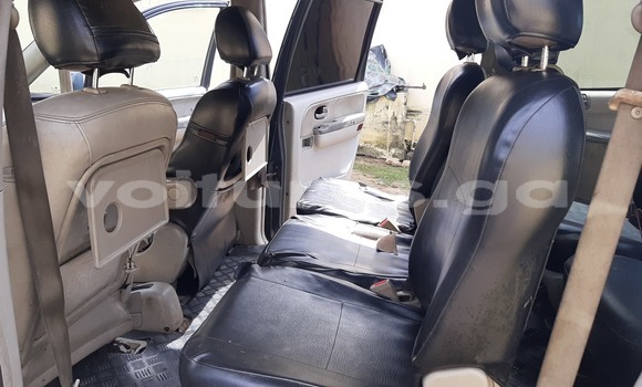 Acheter Occasion Voiture Hyundai Trajet Bleu à Libreville, Estuaire Acheter Occasion Voiture Hyundai Trajet Bleu à Libreville, Estuaire