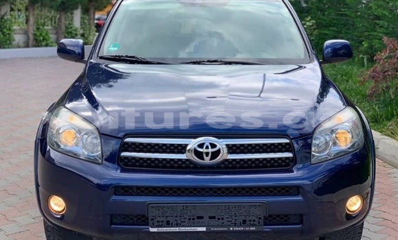 Acheter Occasion Voiture Toyota RAV4 Noir à Lastoursville, Ogooue-Lolo Acheter Occasion Voiture Toyota RAV4 Noir à Lastoursville, Ogooue-Lolo