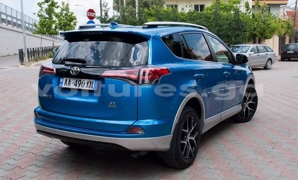 Acheter Occasion Voiture Toyota RAV4 Bleu à Libreville, Estuaire Acheter Occasion Voiture Toyota RAV4 Bleu à Libreville, Estuaire