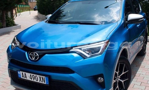 Acheter Occasion Voiture Toyota RAV4 Bleu à Libreville, Estuaire Acheter Occasion Voiture Toyota RAV4 Bleu à Libreville, Estuaire