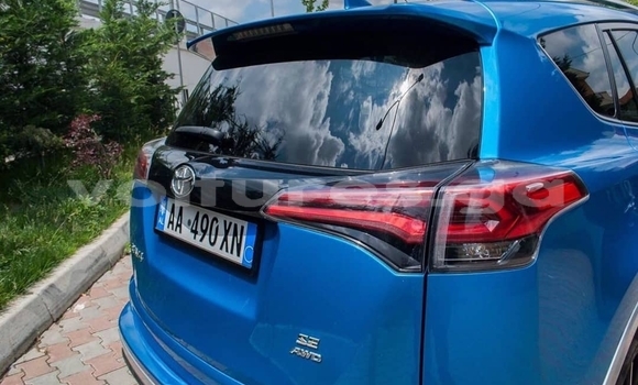 Acheter Occasion Voiture Toyota RAV4 Bleu à Libreville, Estuaire Acheter Occasion Voiture Toyota RAV4 Bleu à Libreville, Estuaire