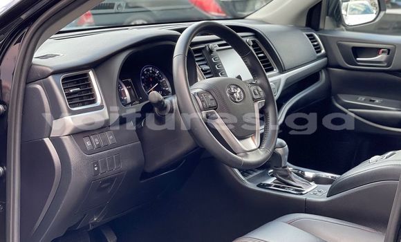 Acheter Occasion Voiture Toyota Highlander Noir à Libreville, Estuaire Acheter Occasion Voiture Toyota Highlander Noir à Libreville, Estuaire