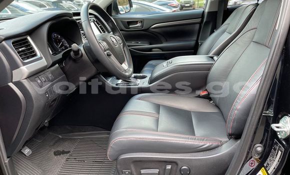 Acheter Occasion Voiture Toyota Highlander Noir à Libreville, Estuaire Acheter Occasion Voiture Toyota Highlander Noir à Libreville, Estuaire