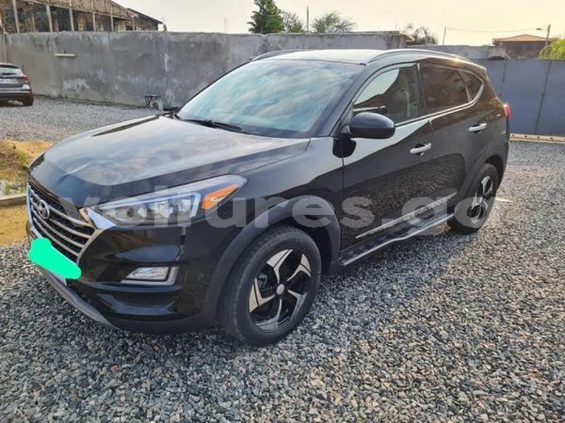 Big with watermark hyundai tucson estuaire libreville 7561