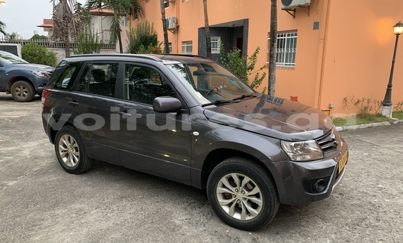 Sayi Na hannu Suzuki Grand Vitara M Mota in Libreville a estuary Sayi Na hannu Suzuki Grand Vitara M Mota in Libreville a estuary