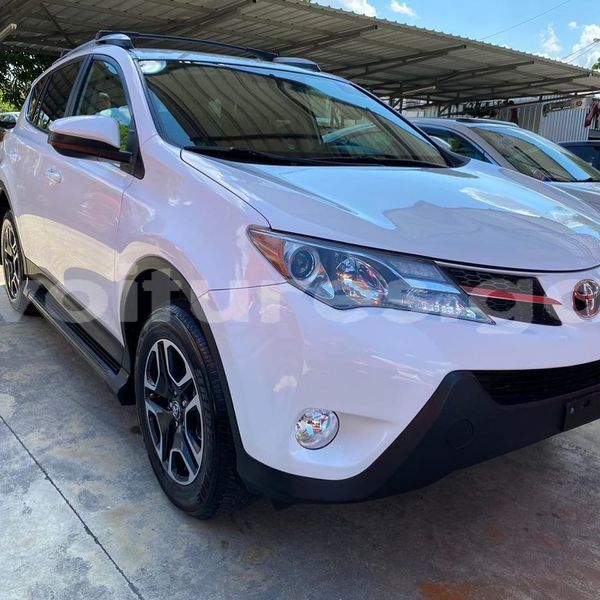 Big with watermark toyota rav4 estuaire libreville 7569