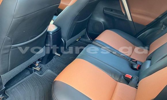 Acheter Occasion Voiture Toyota RAV4 Blanc à Libreville, Estuaire Acheter Occasion Voiture Toyota RAV4 Blanc à Libreville, Estuaire