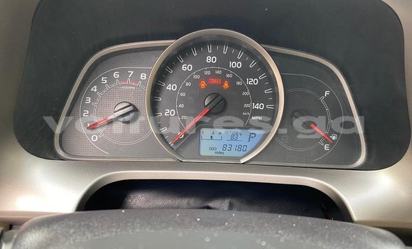 Acheter Occasion Voiture Toyota RAV4 Blanc à Libreville, Estuaire Acheter Occasion Voiture Toyota RAV4 Blanc à Libreville, Estuaire