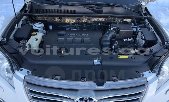 Acheter Occasion Voiture Toyota RAV4 Noir à Libreville, Estuaire Acheter Occasion Voiture Toyota RAV4 Noir à Libreville, Estuaire