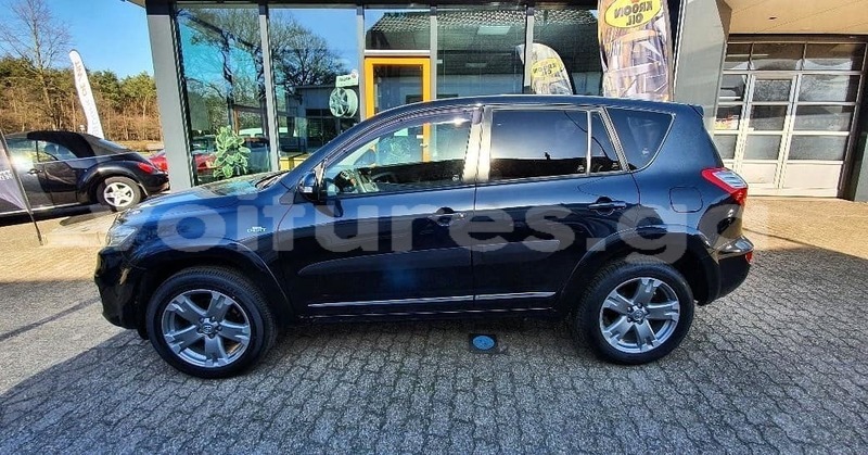 Big with watermark toyota rav4 estuaire libreville 7572