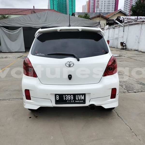 Big with watermark toyota yaris estuaire libreville 7573