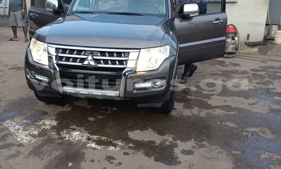 Acheter Occasion Voiture Mitsubishi Pajero Marron à Libreville, Estuaire Acheter Occasion Voiture Mitsubishi Pajero Marron à Libreville, Estuaire
