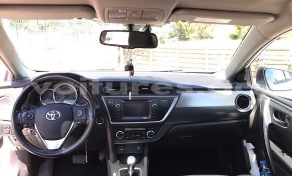 Buy Used Toyota Auris White Car in Libreville in Estuary Buy Used Toyota Auris White Car in Libreville in Estuary