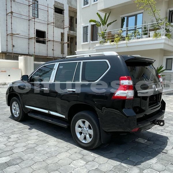 Big with watermark toyota prado estuaire libreville 7579