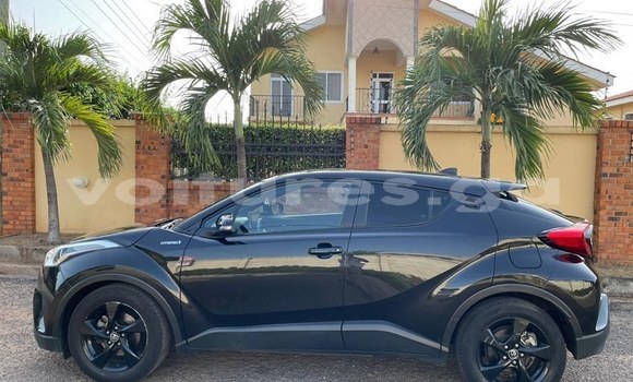 Buy Used Toyota C-HR Black Car in Libreville in Estuary Buy Used Toyota C-HR Black Car in Libreville in Estuary