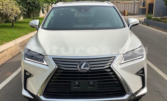 Buy Used Lexus RX White Car in Libreville in Estuary Buy Used Lexus RX White Car in Libreville in Estuary