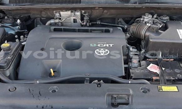 Buy Used Toyota RAV4 Black Car in Port Gentil in Ogooué-Maritime Buy Used Toyota RAV4 Black Car in Port Gentil in Ogooué-Maritime