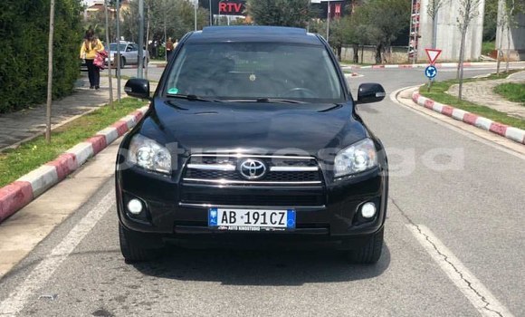 Buy Used Toyota RAV4 Black Car in Port Gentil in Ogooué-Maritime Buy Used Toyota RAV4 Black Car in Port Gentil in Ogooué-Maritime