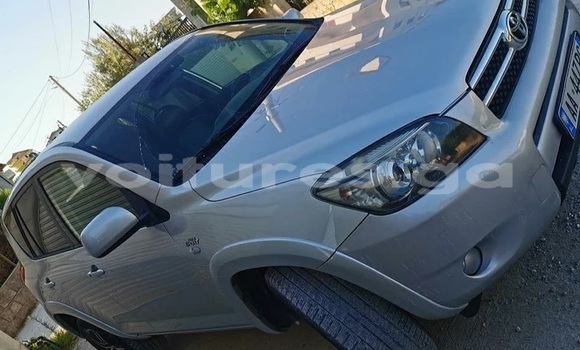 Buy Used Toyota RAV4 Silver Car in Libreville in Estuary Buy Used Toyota RAV4 Silver Car in Libreville in Estuary