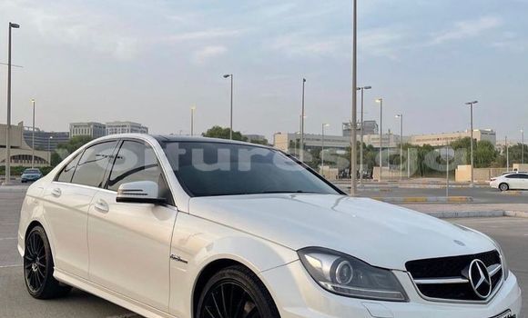 Acheter Occasion Voiture Mercedes-Benz C–Class Blanc à Libreville, Estuaire