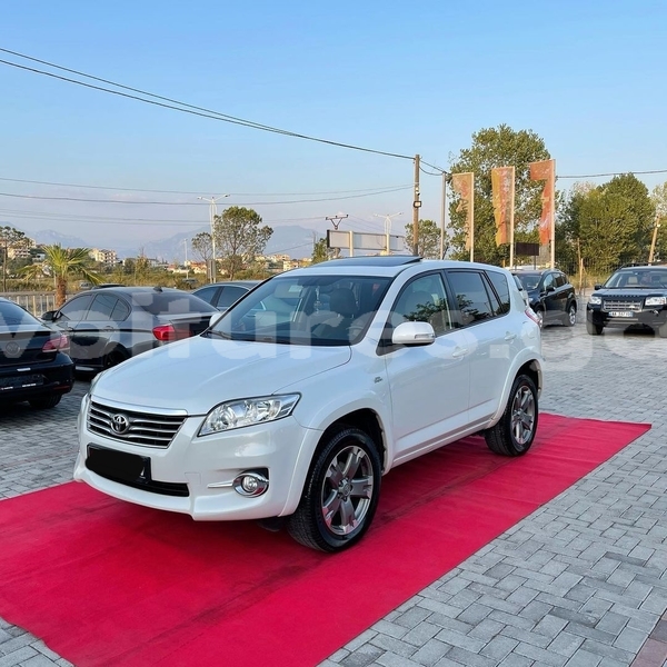 Big with watermark toyota rav4 ngounie ndende 7599