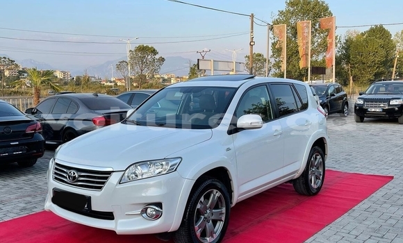 Medium with watermark toyota rav4 ngounie ndende 7599