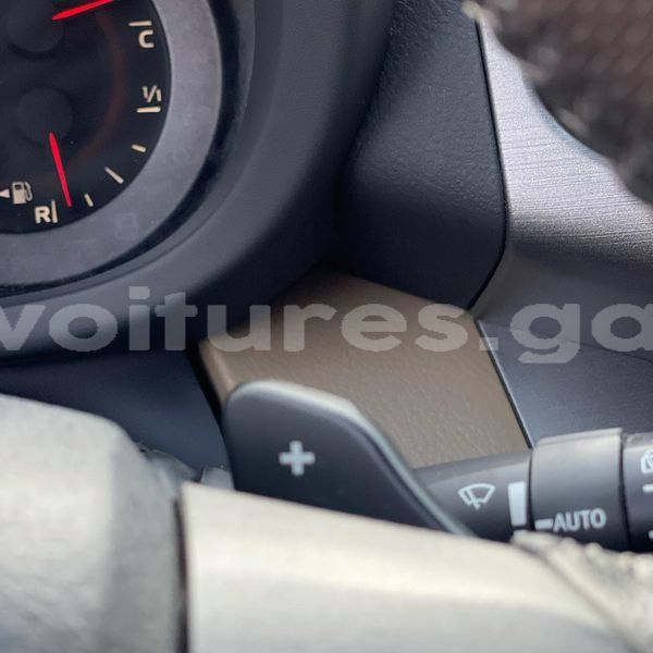 Big with watermark toyota rav4 ngounie ndende 7599