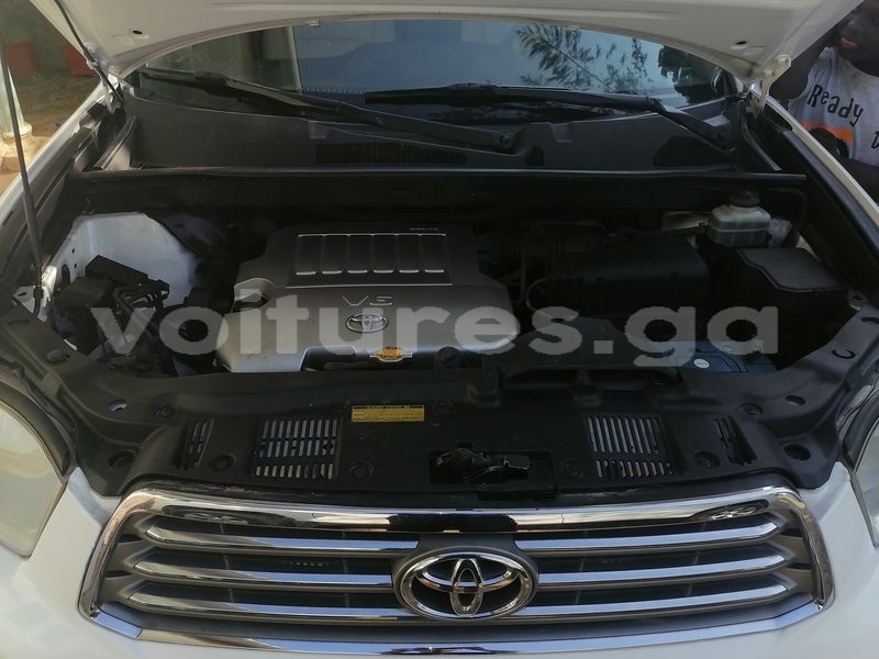 Big with watermark toyota highlander estuaire libreville 7602