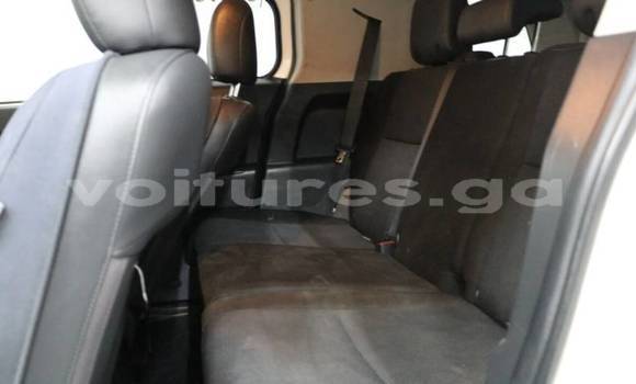 Sayi Imported Toyota FJ Cruiser White Mota in Cocobeach a estuary Sayi Imported Toyota FJ Cruiser White Mota in Cocobeach a estuary