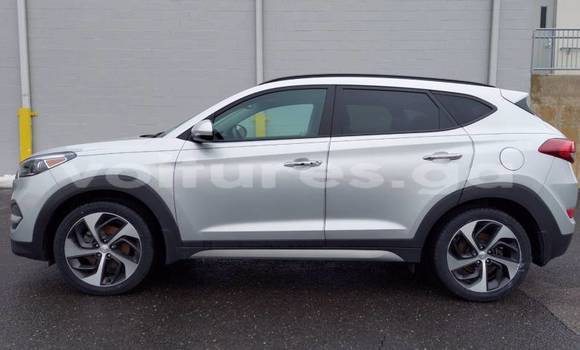 Sayi Imported Hyundai Tucson Azurfa Mota in Fougamou a Muddin Sayi Imported Hyundai Tucson Azurfa Mota in Fougamou a Muddin