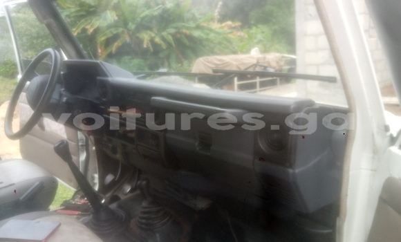 Acheter Occasion Voiture Toyota Land Cruiser Blanc à Libreville, Estuaire Acheter Occasion Voiture Toyota Land Cruiser Blanc à Libreville, Estuaire