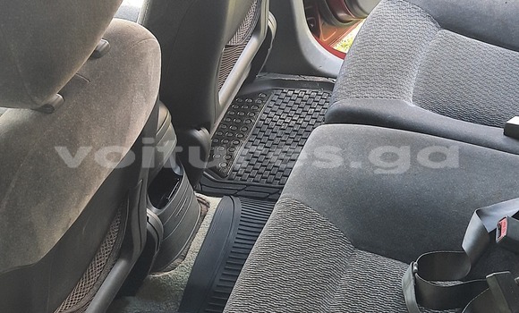 Acheter Occasion Voiture Hyundai Santa Fe Rouge à Libreville, Estuaire Acheter Occasion Voiture Hyundai Santa Fe Rouge à Libreville, Estuaire