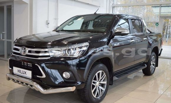 Sayi Imported Toyota Hilux Black Mota in Libreville a estuary