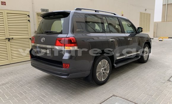 Buy Used Toyota Land Cruiser Other Car in Bitam in Woleu-Ntem Buy Used Toyota Land Cruiser Other Car in Bitam in Woleu-Ntem