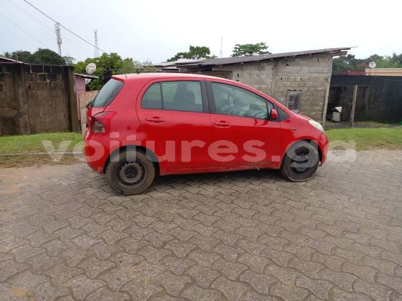 Big with watermark toyota yaris estuaire libreville 7653