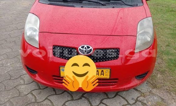 Buy Used Toyota Yaris Red Car in Libreville in Estuary Buy Used Toyota Yaris Red Car in Libreville in Estuary