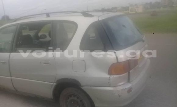 Buy Used Toyota Picnic Silver Car in Libreville in Estuary Buy Used Toyota Picnic Silver Car in Libreville in Estuary
