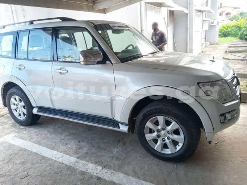 Big with watermark mitsubishi pajero estuaire libreville 7659